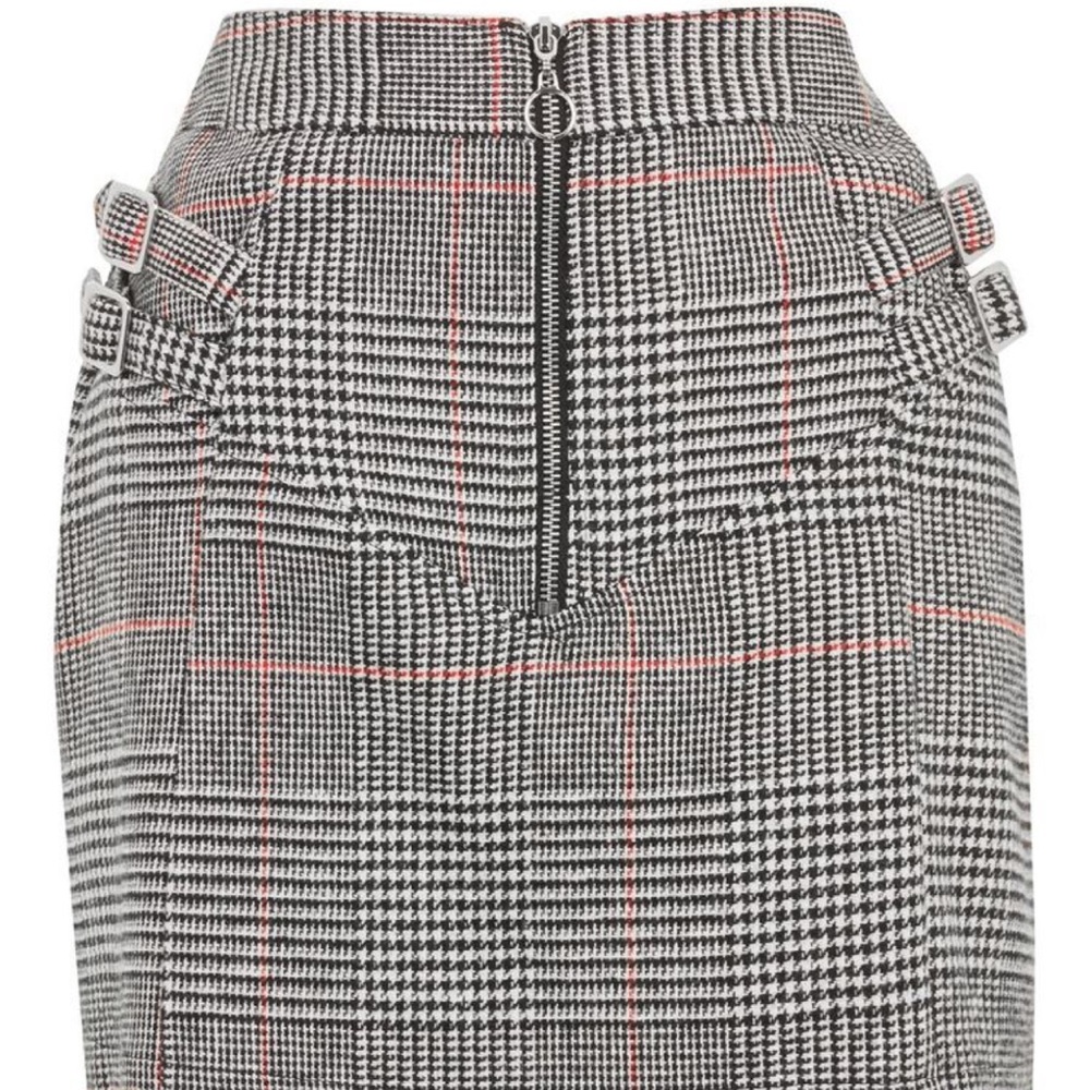 Buckle Side Checked Mini Skirt - Picture 3 of 7
